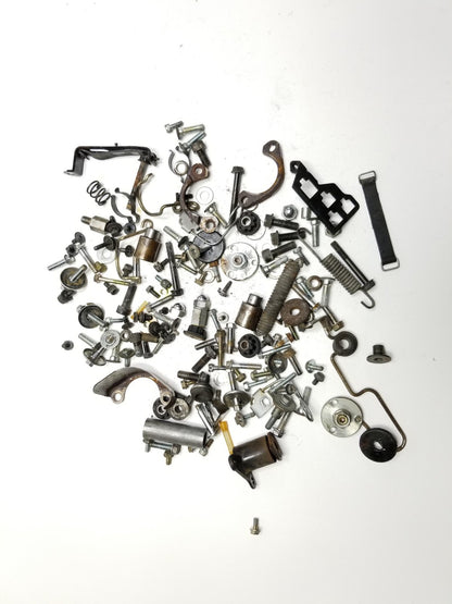 1990 Kawasaki Vn750 Vulcan Misc Chassis Bolts And Hardware OEM