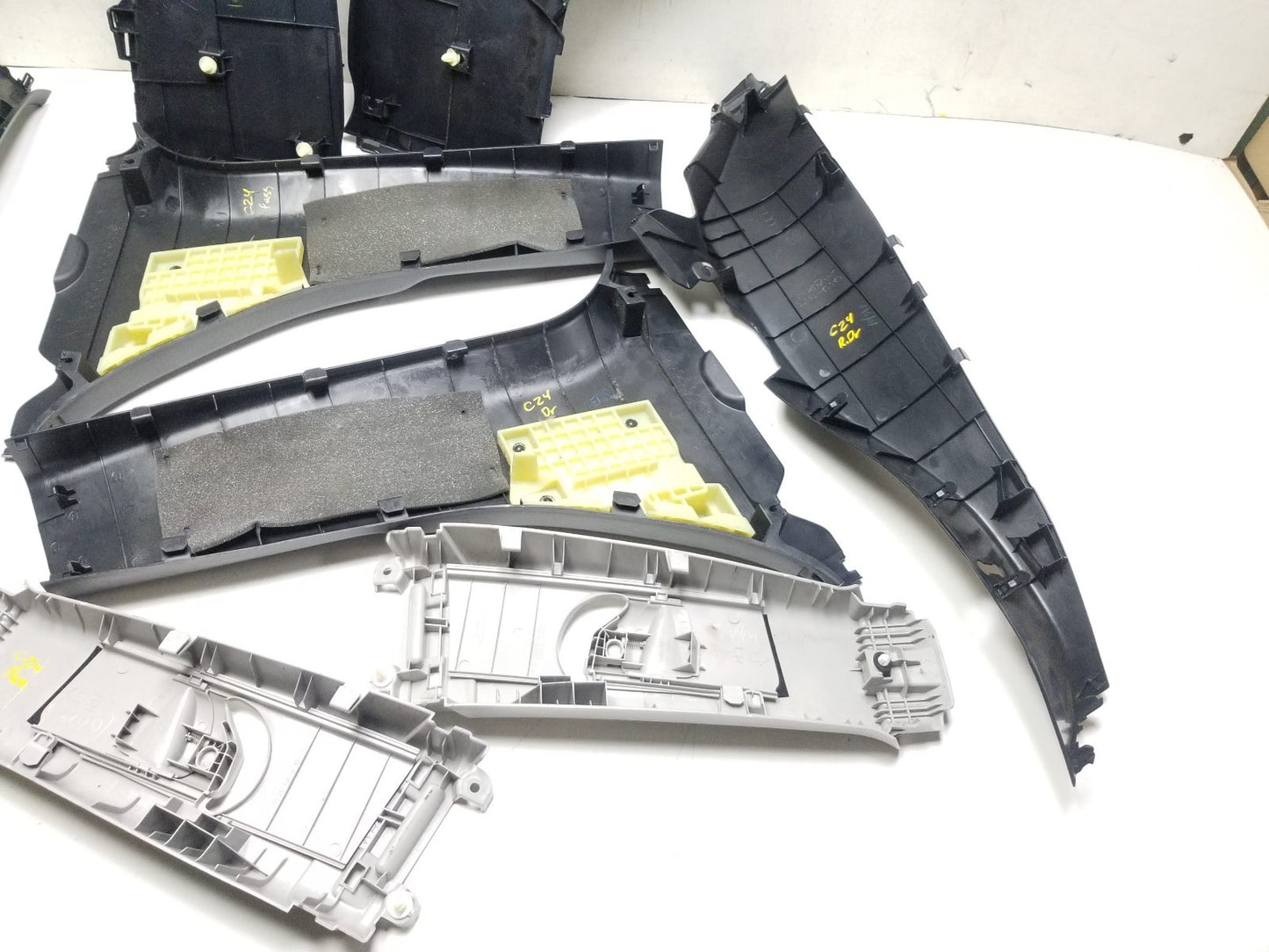 11-17 Lexus CT200h Center Console Pillar Rear Quarter Trim Panel 8pcs Oem✅