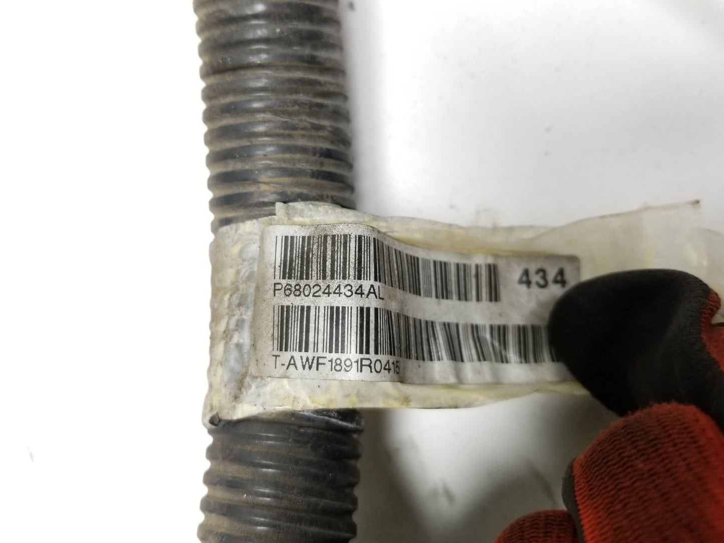 2011 - 2012 Jeep Grand Cherokee Radiator Wire Wiring Harness OEM