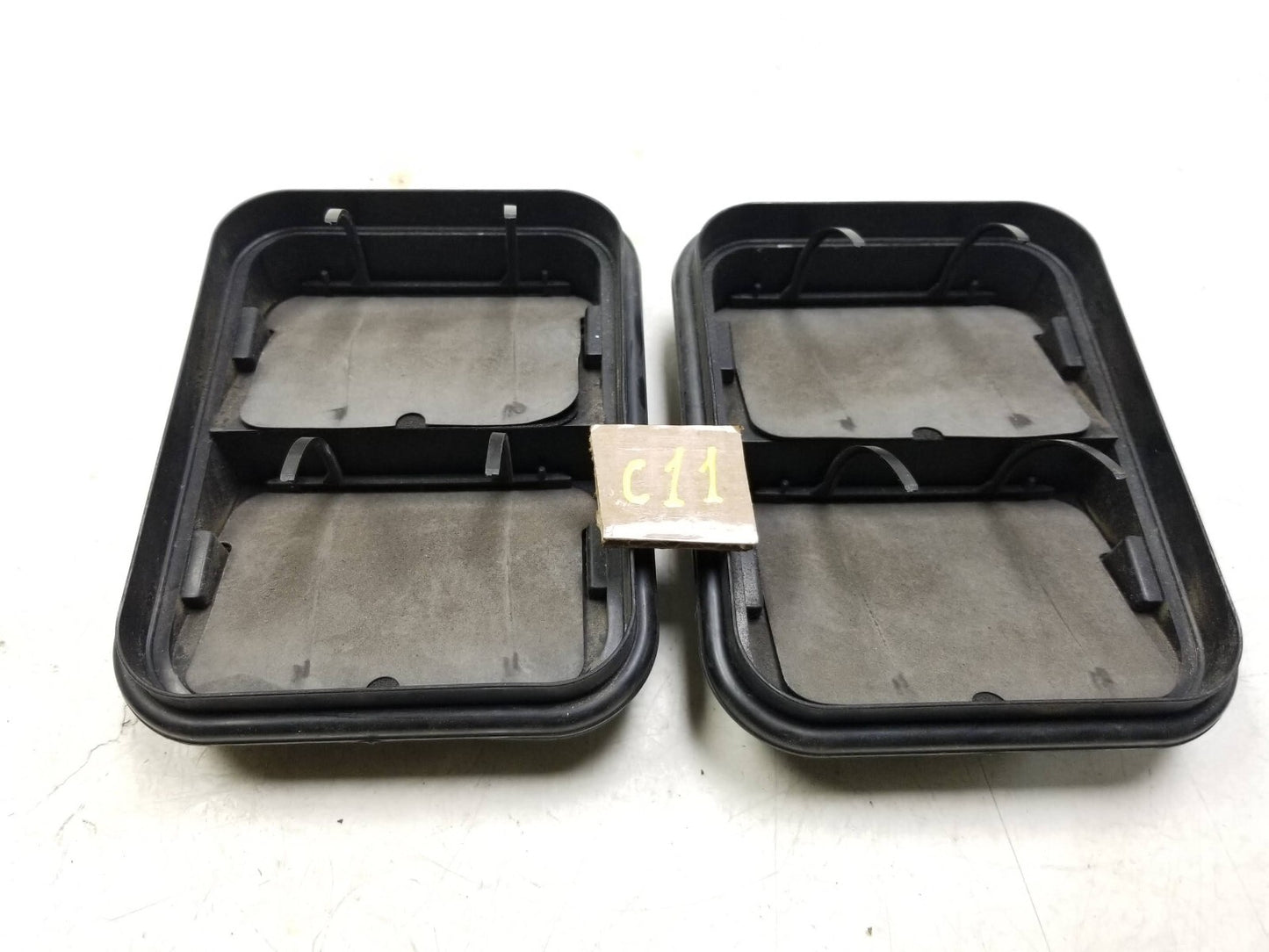 11-15 Nissan Rogue Rear Quarter Pressure Vent Pair 76804ed50a OEM ✅