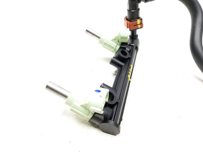 2020 - 2023 Kawasaki Er650 Z650 Fuel Rail W/ Injectors OEM