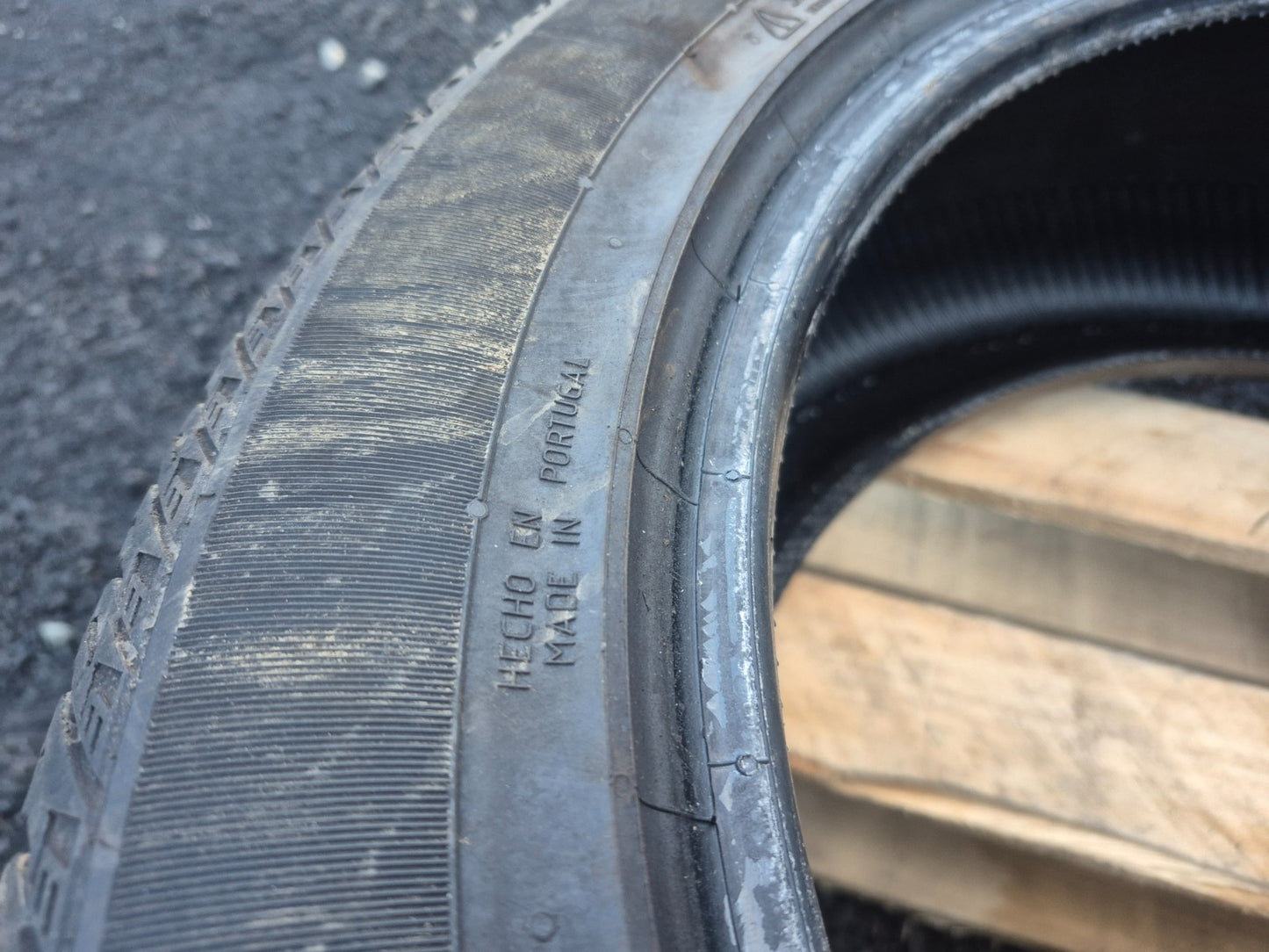 Continental Crosscontact Lx Sport 255/45 R20 101v Used Tire