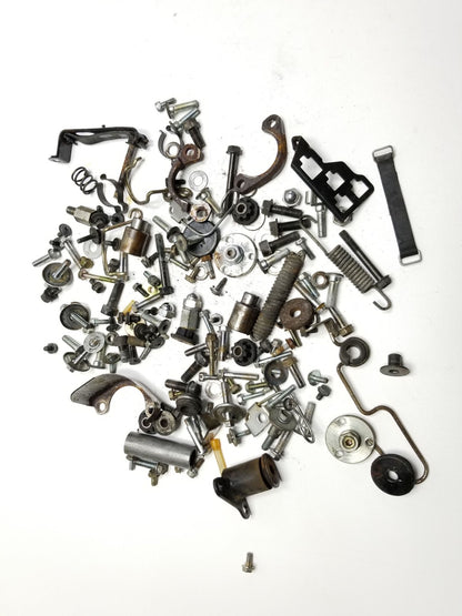 1990 Kawasaki Vn750 Vulcan Misc Chassis Bolts And Hardware OEM