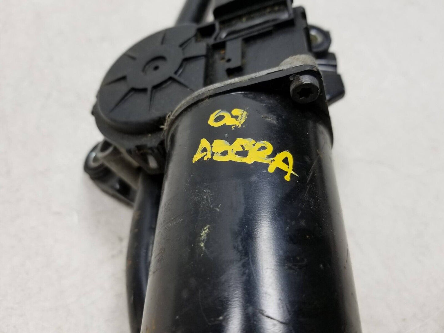 06 - 10 Hyundai Azera Windshield Wiper Motor W/ Linkage OEM