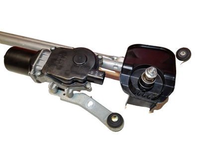 2017 Infiniti Q50 Windshield Wiper Motor W/ Linkage OEM