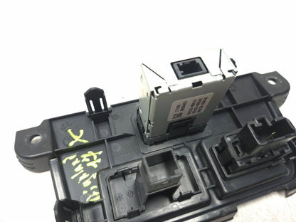 2017 Toyota Highlander Rear Console Dual Usb Charger Panel OEM