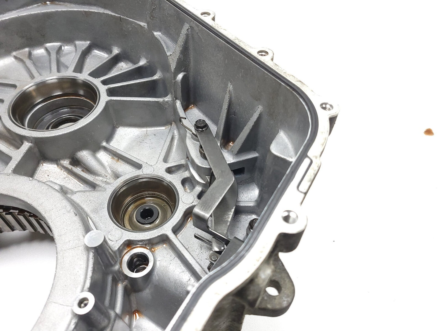 2010 - 2016 Cadillac SRX At Automatic Transmission Case Bell Housing & Cover OEM