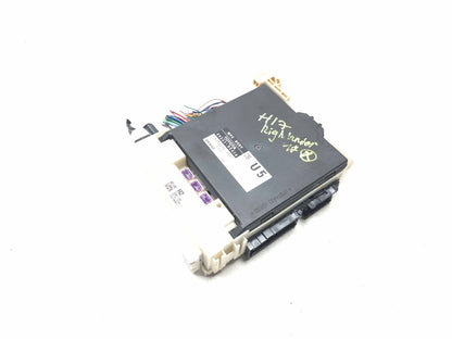 2017 Toyota Highlander Bcm Multiplex Control Module W/ Junction Block OEM