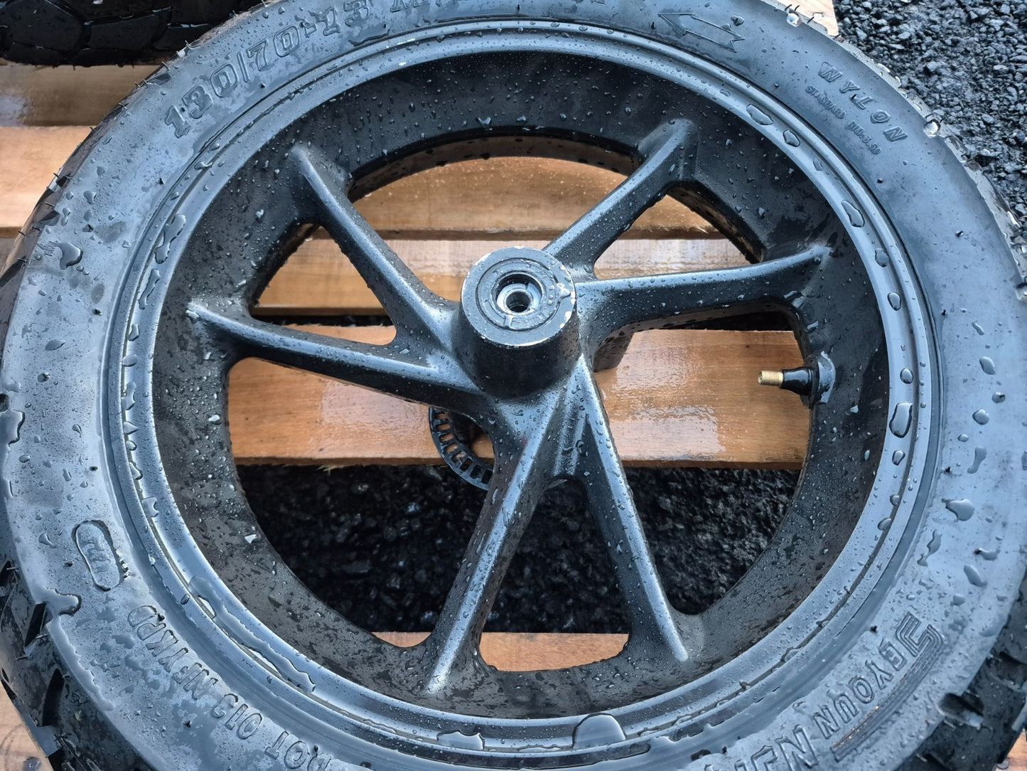 2023 Qianxin Fy200t Rear & Front Wheel W/ Tire Pair 130/70/13 OEM