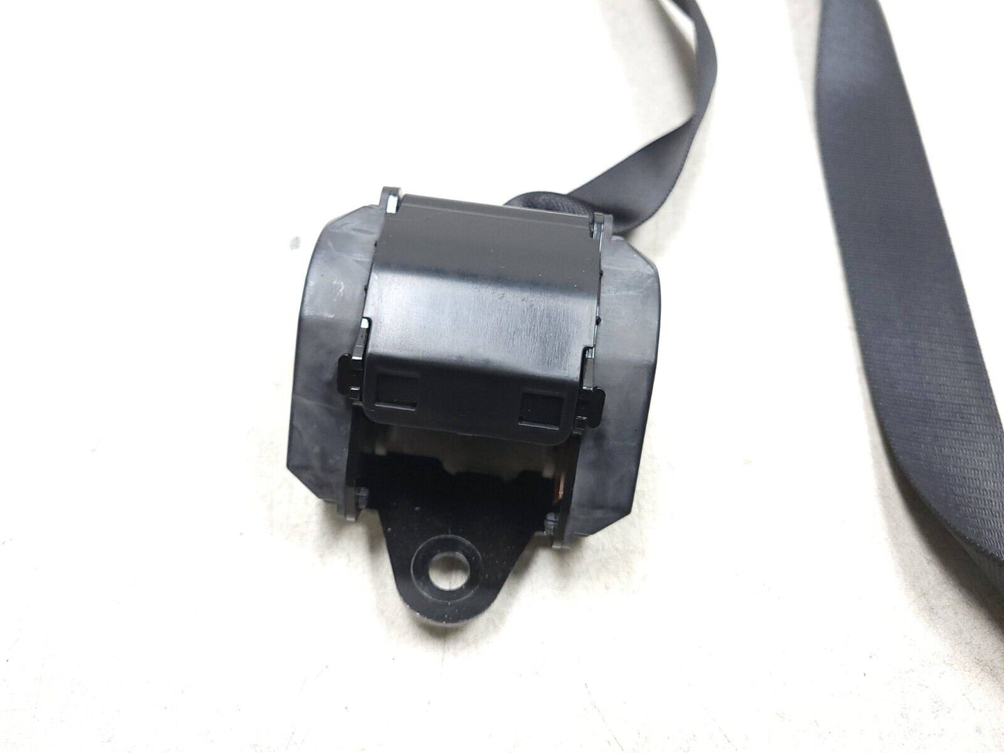 2007 - 2013 BMW X5 E70 X6 E71 Rear Seat Belt Retractor Driver Side Left OEM
