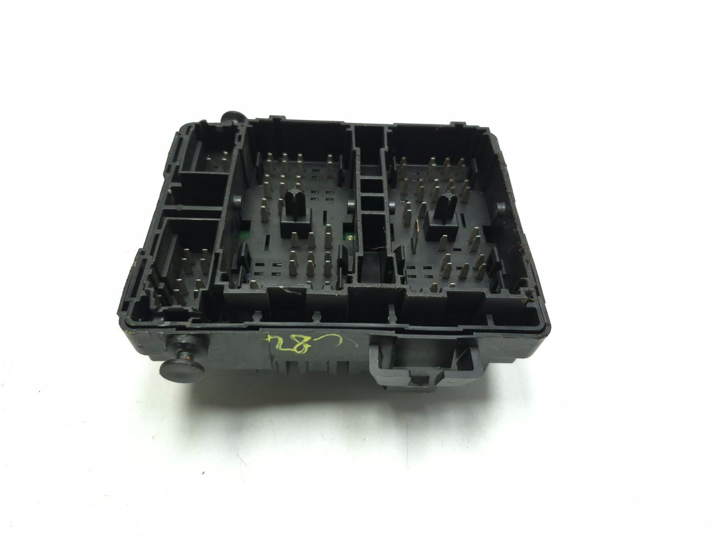 2013 Cadillac Escalade Esv Body Wiring Harness Junction Block OEM