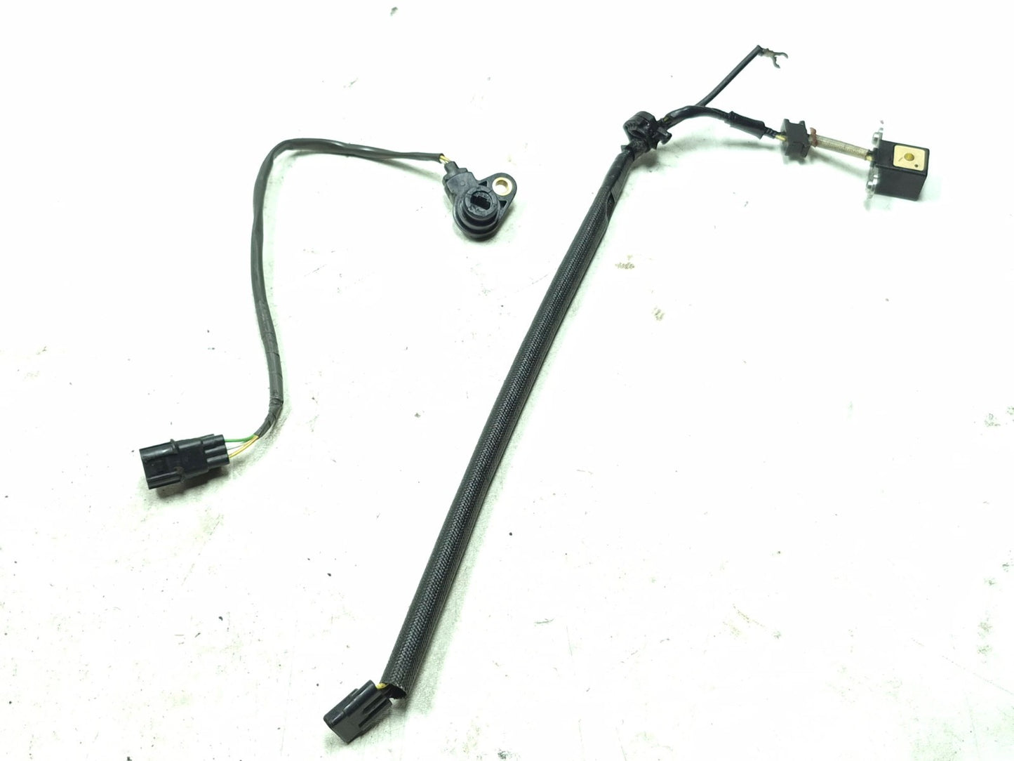 2022 Kawasaki Ninja 650 Ex650 Gear Position & Crankshaft Sensor Pair OEM