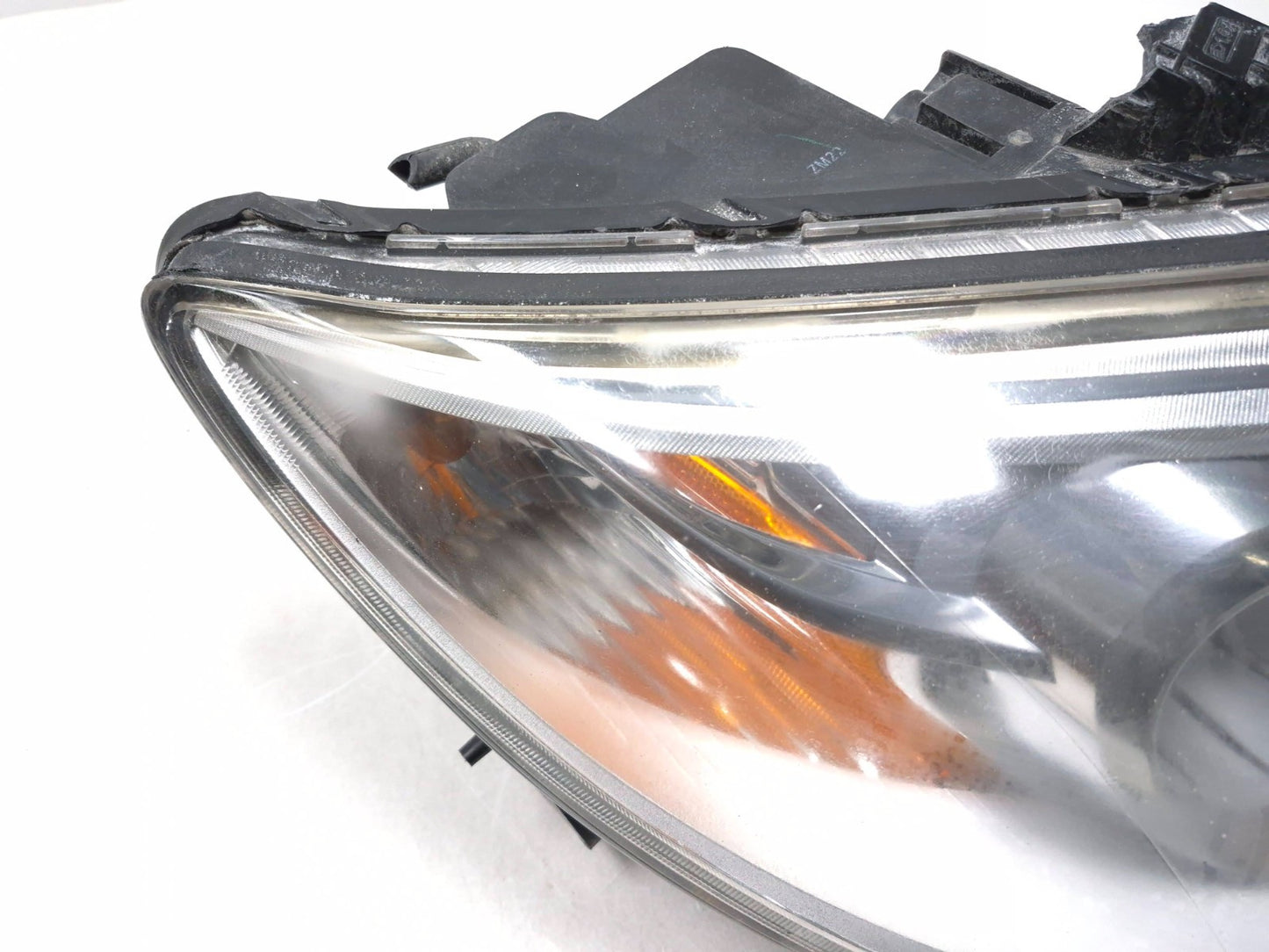 2011 Mazda Cx-9 Headlight Passenger Side Right OEM