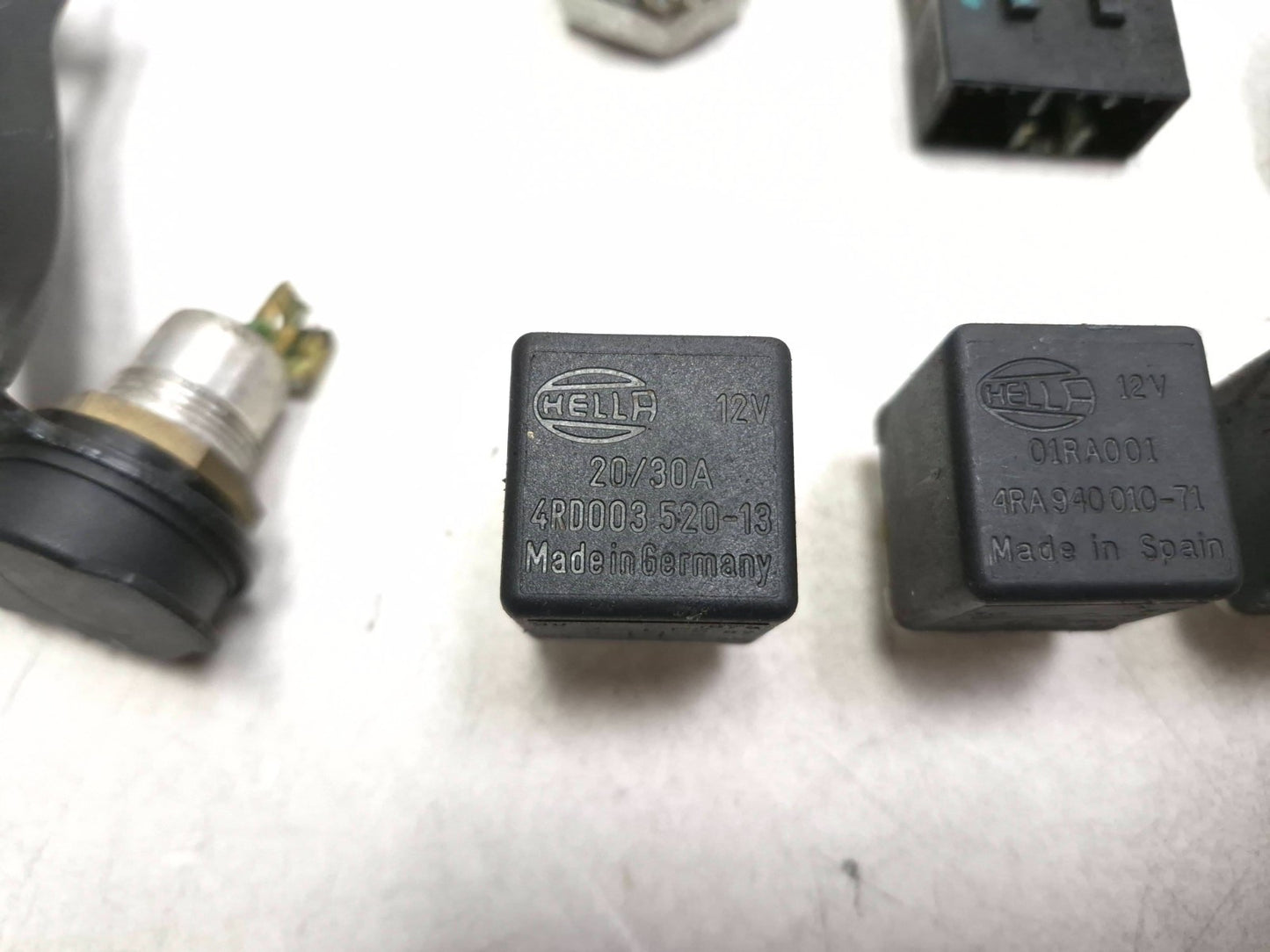 2005  Triumph Sprint St Misc Relay Sensor Switch 10pcs OEM