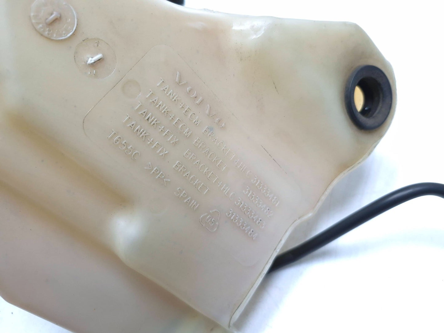 2012 Volvo C30 2.5l Windshield Washer Fluid Reservoir OEM