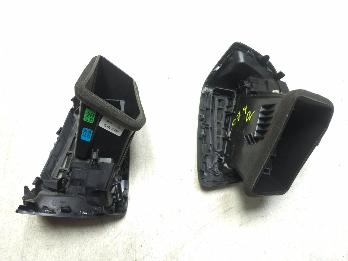 2016 Ford Transit Connect Dash Ac Heater Air Vent Left & Right OEM