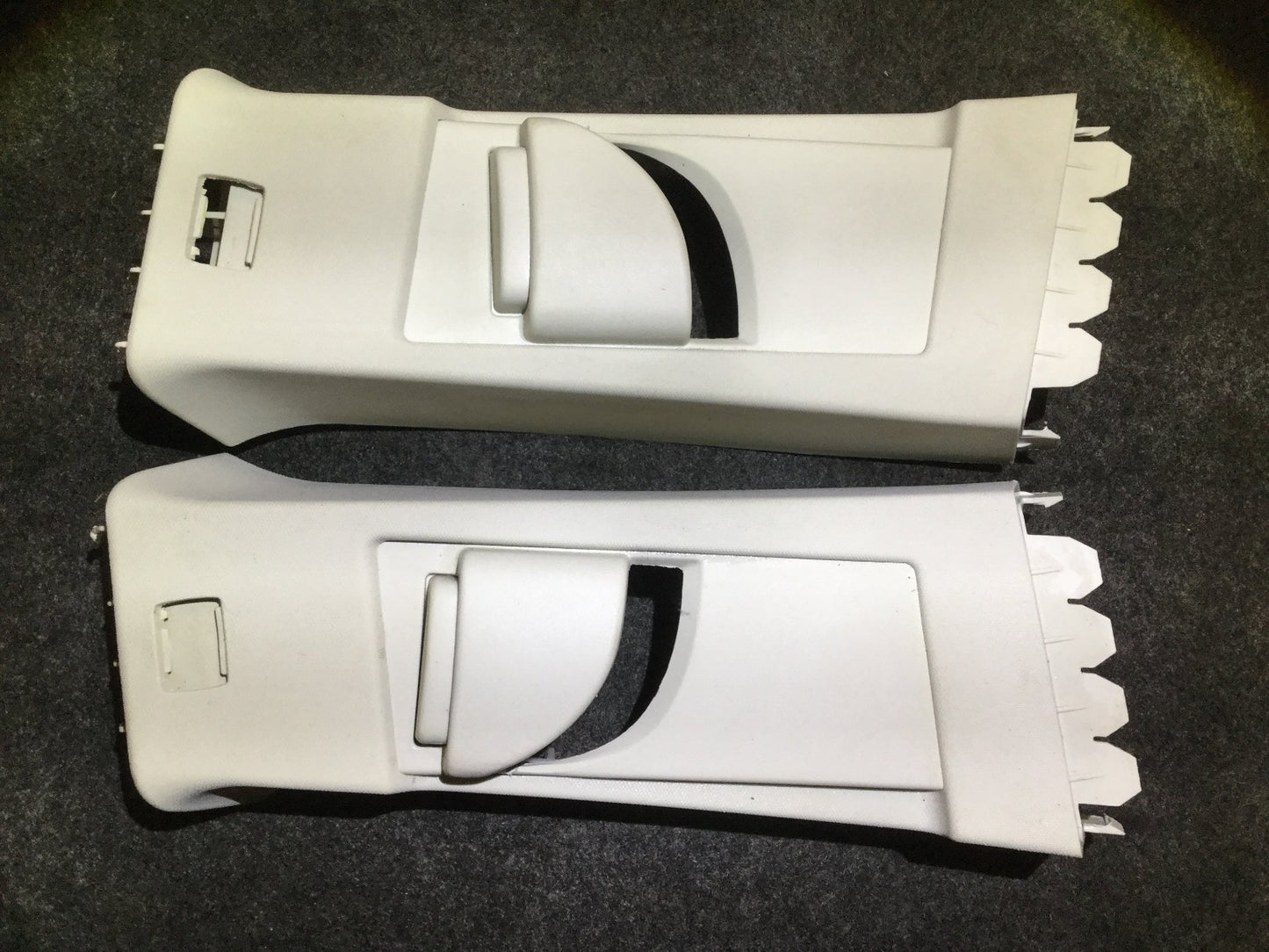 2010 Chrysler Sebring Front Upper B-pillar Trim Cover 2pcs OEM