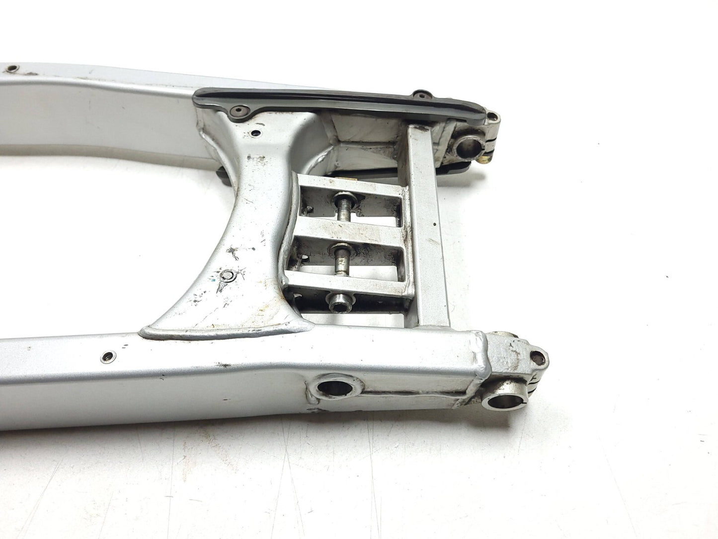 02-06 Ducati Monster M600 620 Swingarm OEM