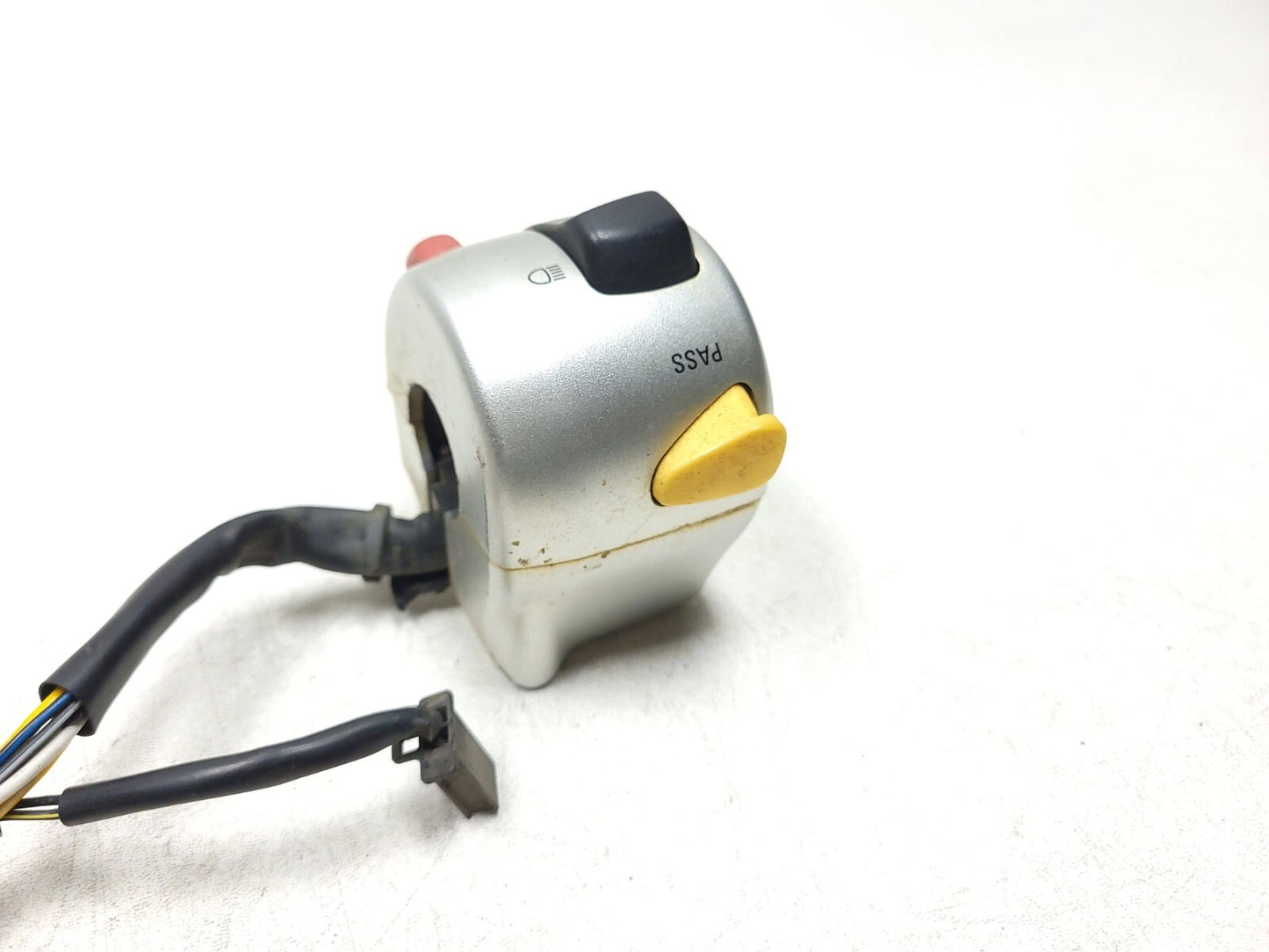 2006 - 2013 Suzuki Boulevard C50 Vl800 Left Headlight Turn Horn Switch OEM