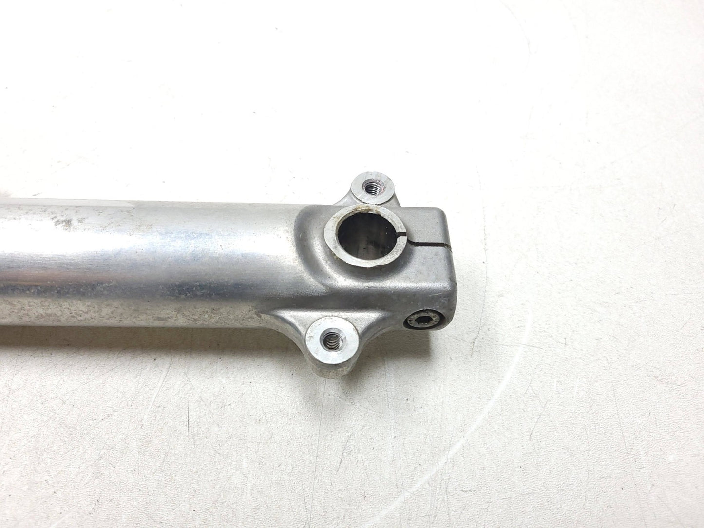 2022 - 2024 Royal Enfield Classic 350 Front Fork Suspension *straight* OEM