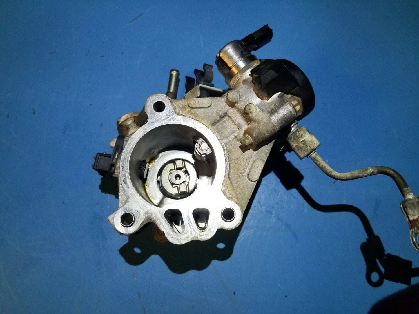 2014 Mazda 3 Vacuum Pump 2.0l  OEM