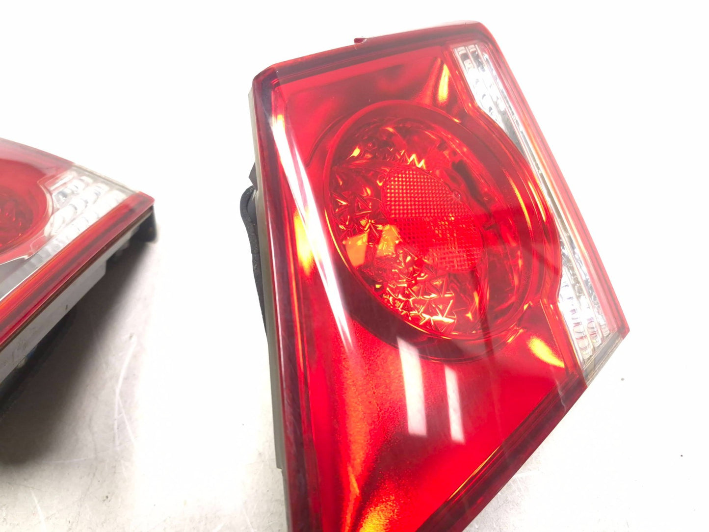 2014 Chevrolet Cruze Tail Light Inner Left & Right OEM 23k Miles