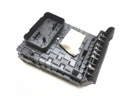 2011 Volkswagen Tiguan Engine Fuse Relay Box Plate Cover OEM
