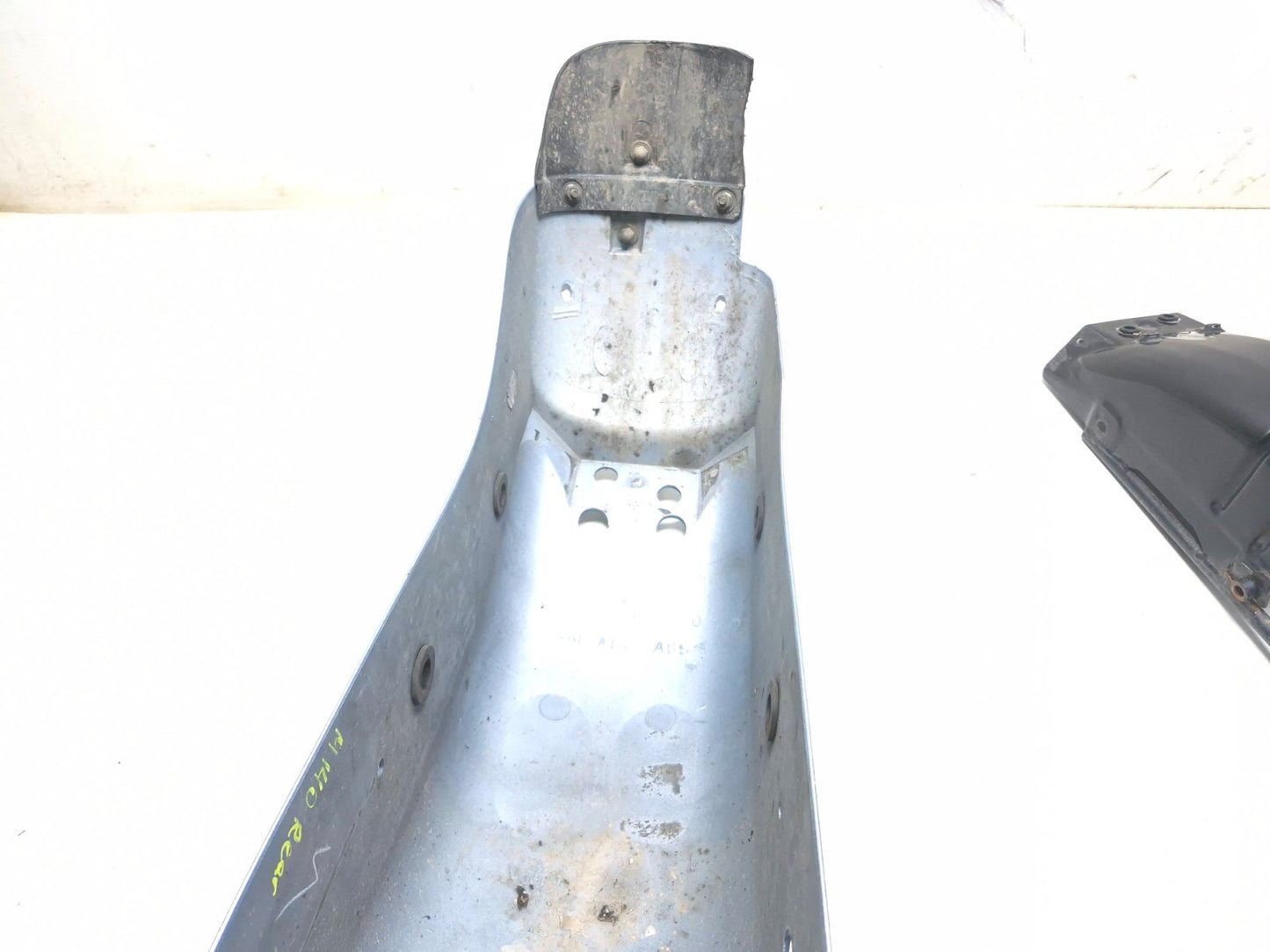 2006 Suzuki Marauder Gz250 Rear Fender & Fender Brace Frame Pair OEM