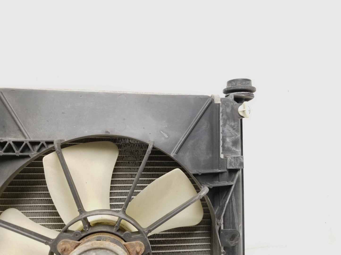 2010 Scion Tc Front Radiator Dual Fan Motor Assembly OEM