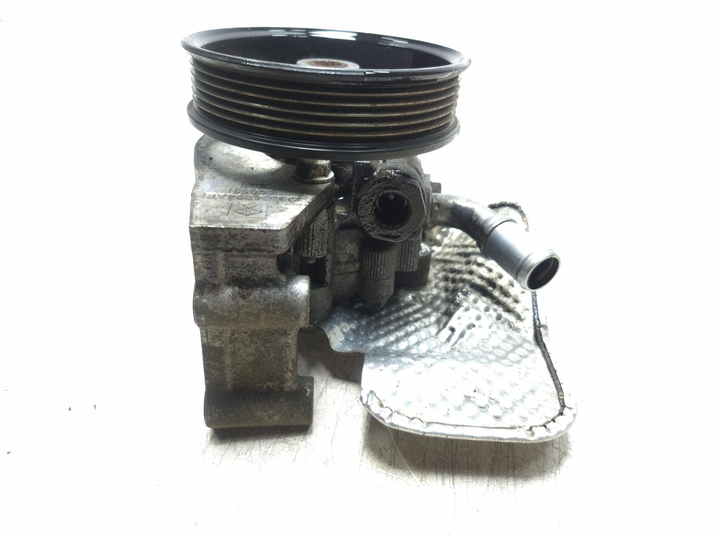 2013 Dodge Grand Caravan Power Steering Pump W/ Shield Assy OEM