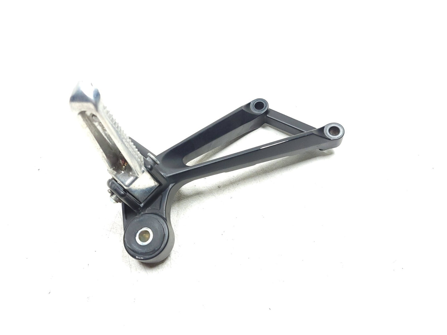 2020 - 2024  Yamaha Mt-03 Rear Right Foot Peg & Bracket OEM