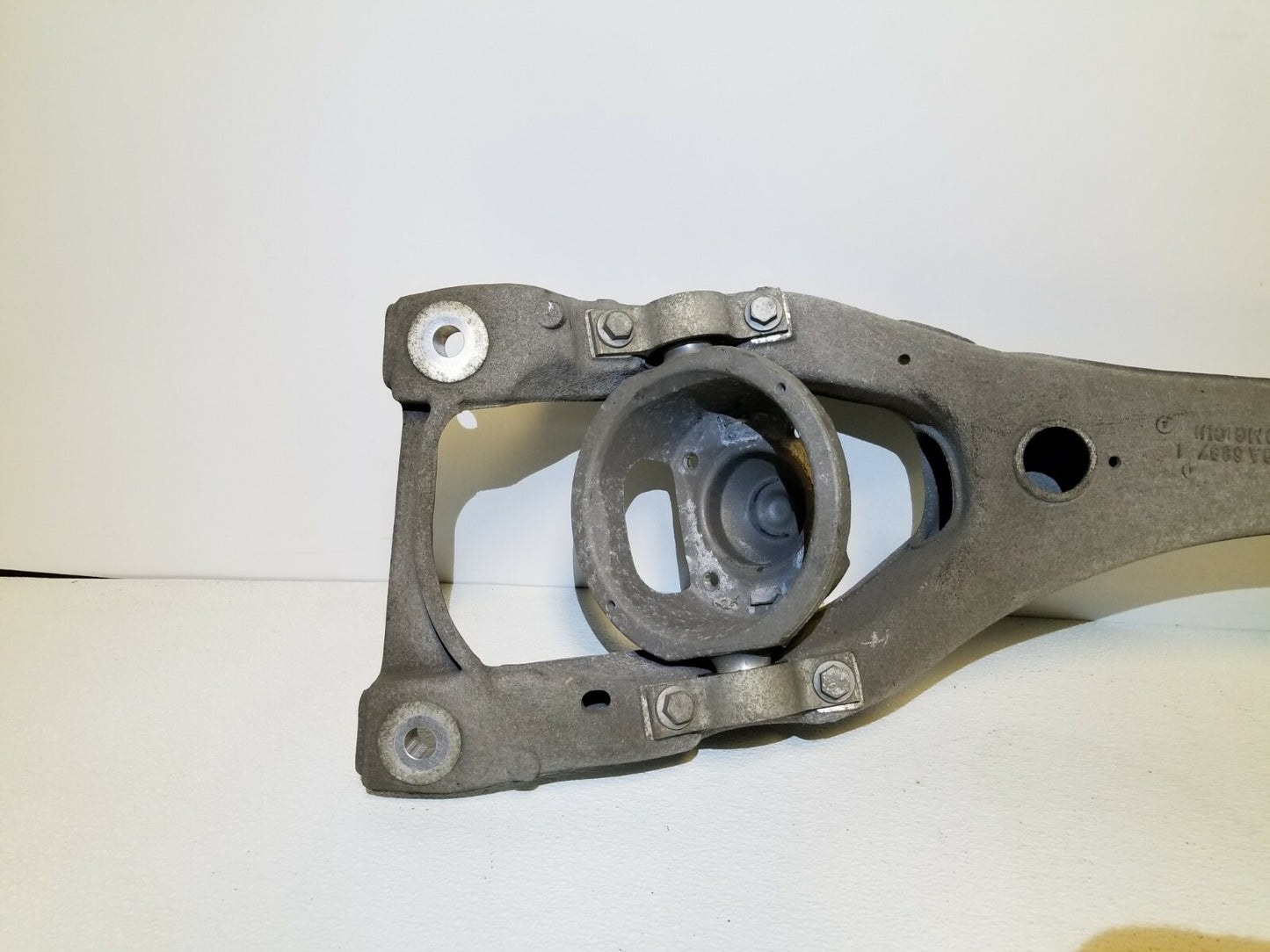 2015 Audi Q7 Rear Upper Cross Subframe Crossmember OEM