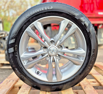 2018 Hyundai Sonata Alloy Wheel Rim 17x7 & Tire 215/55/r17 OEM