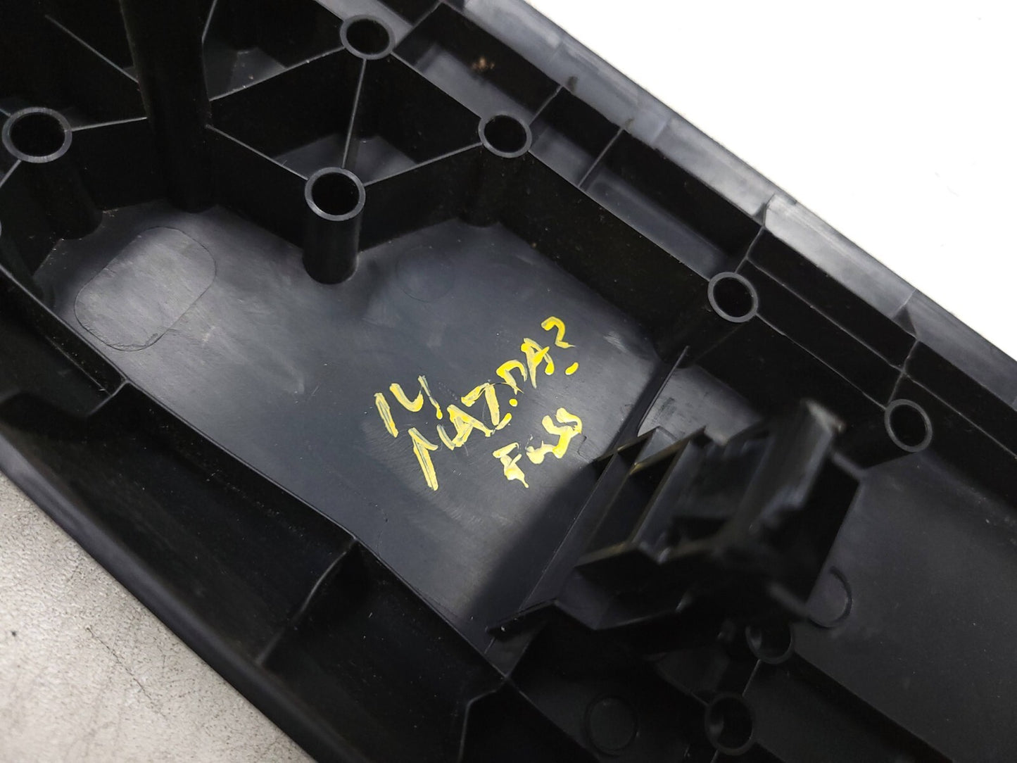 2014 - 2016 Mazda 3 Front Seat Trim Cover Passenger Right 4pcs OEM