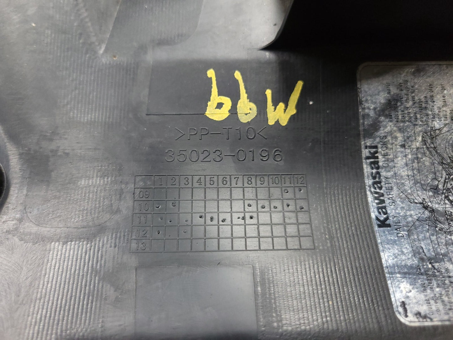 2012 Kawasaki Versys Le650c Rear Fender Tail Cover OEM