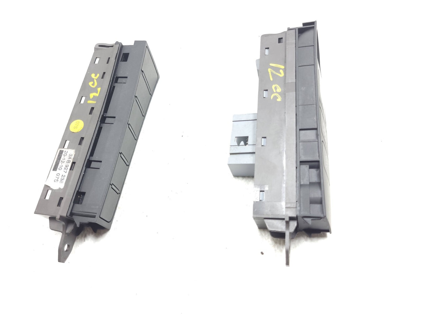 2012 Volkswagen Cc Center Console Auto Hold Parking Control Switch OEM