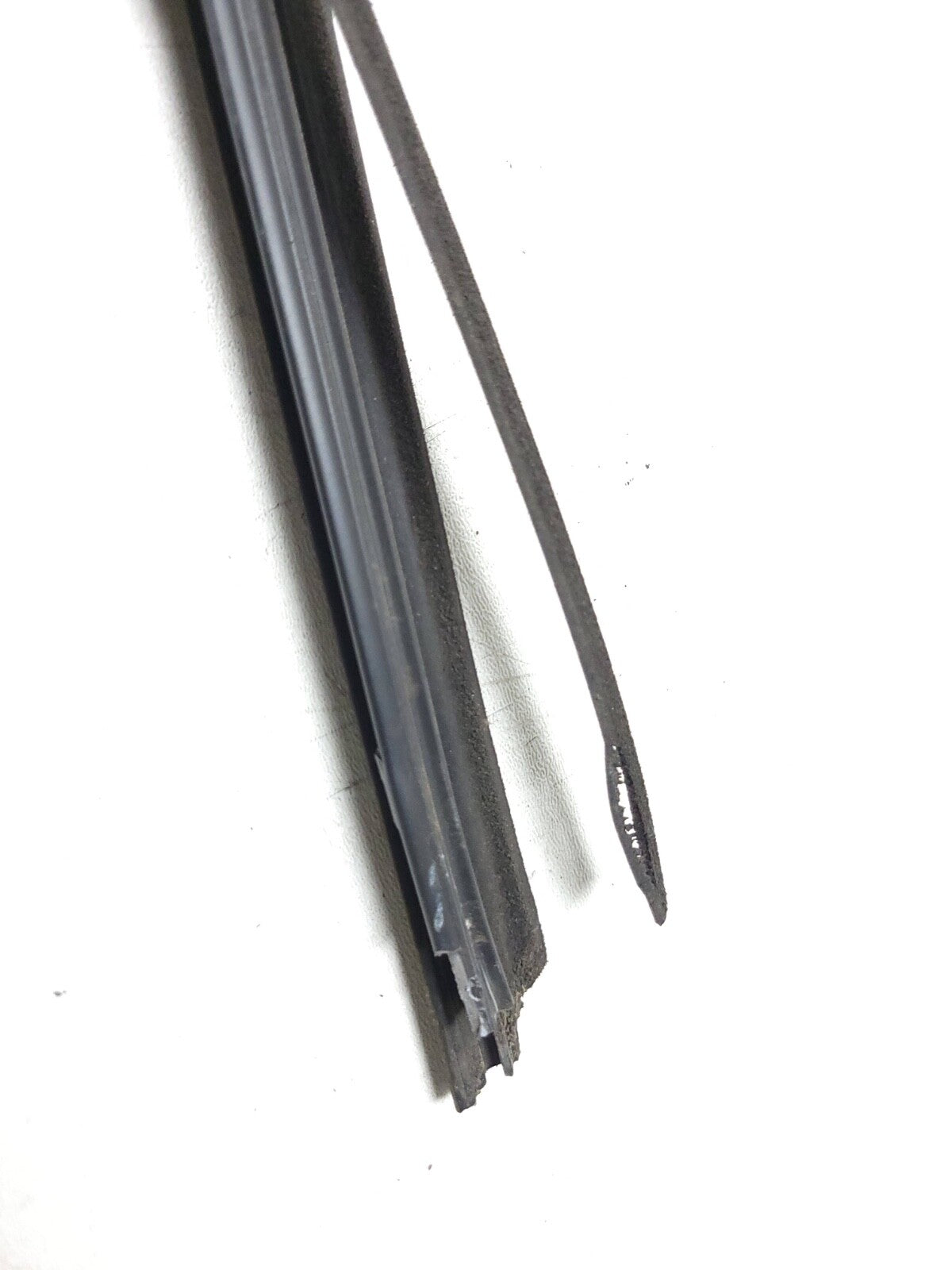 2005 - 2010 Scion Tc Door Glass Belt Seal Molding Set OEM