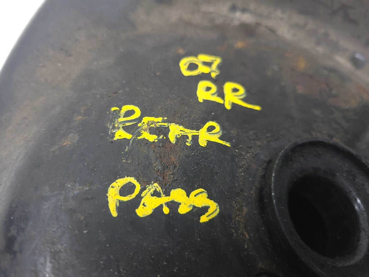 2007 Range Rover Rear Lower Control Arm Right Passenger Side OEM