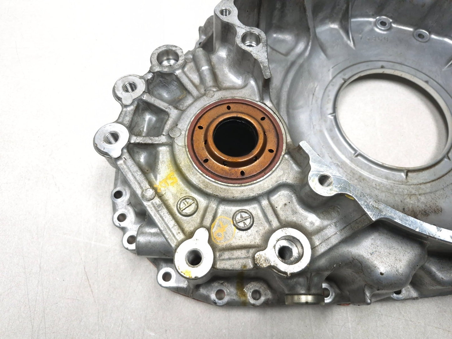 2017 Cadillac Xt5 At Automatic Transmission Case Bell Housing OEM