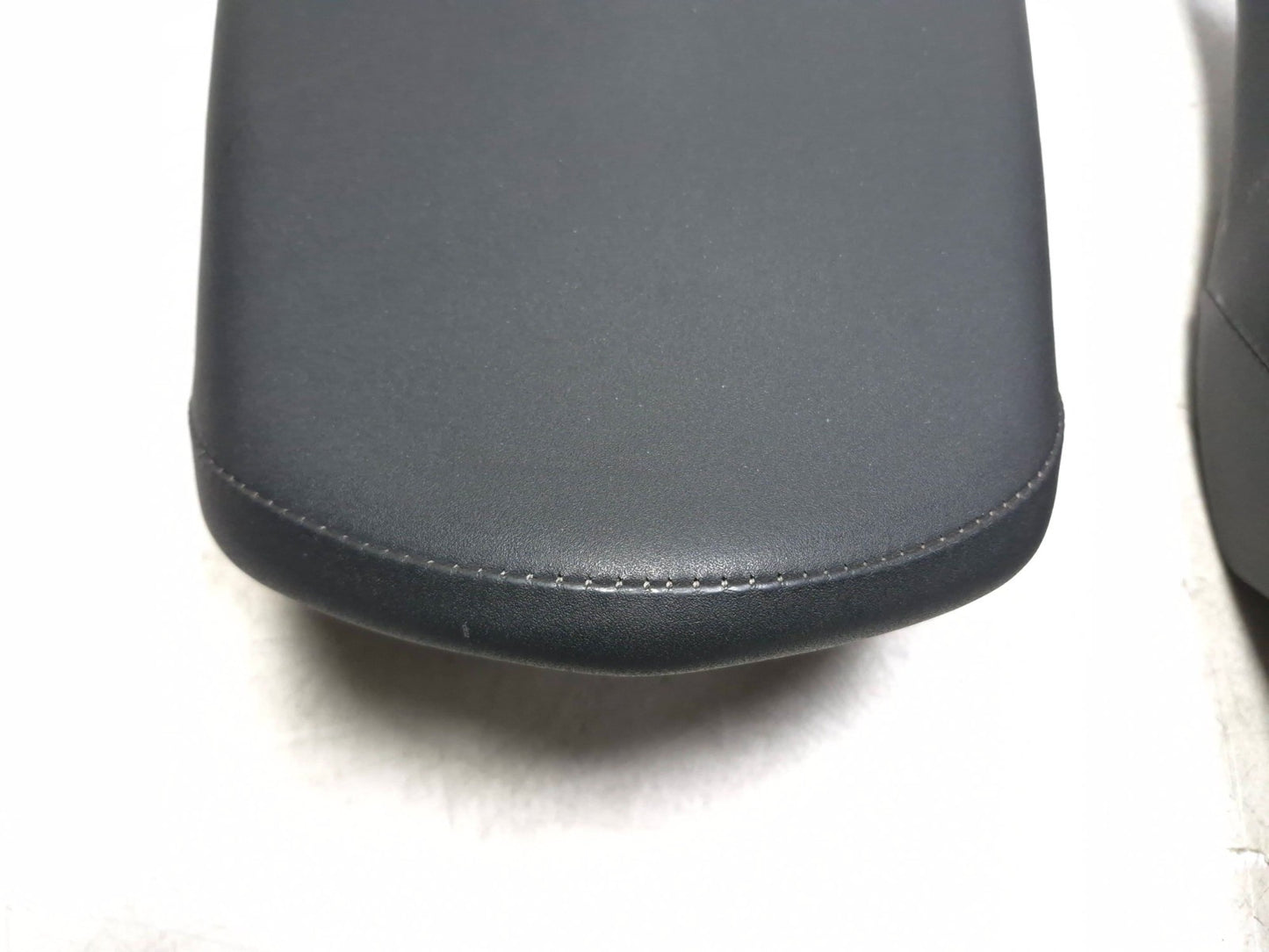 2019 Honda Cbr300r Front Drive Seat & Passenger Seat Pair OEM