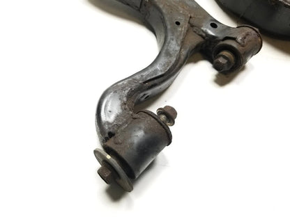2008 Nissan Armada Rear Control Arm Passenger Side Right 2pcs OEM