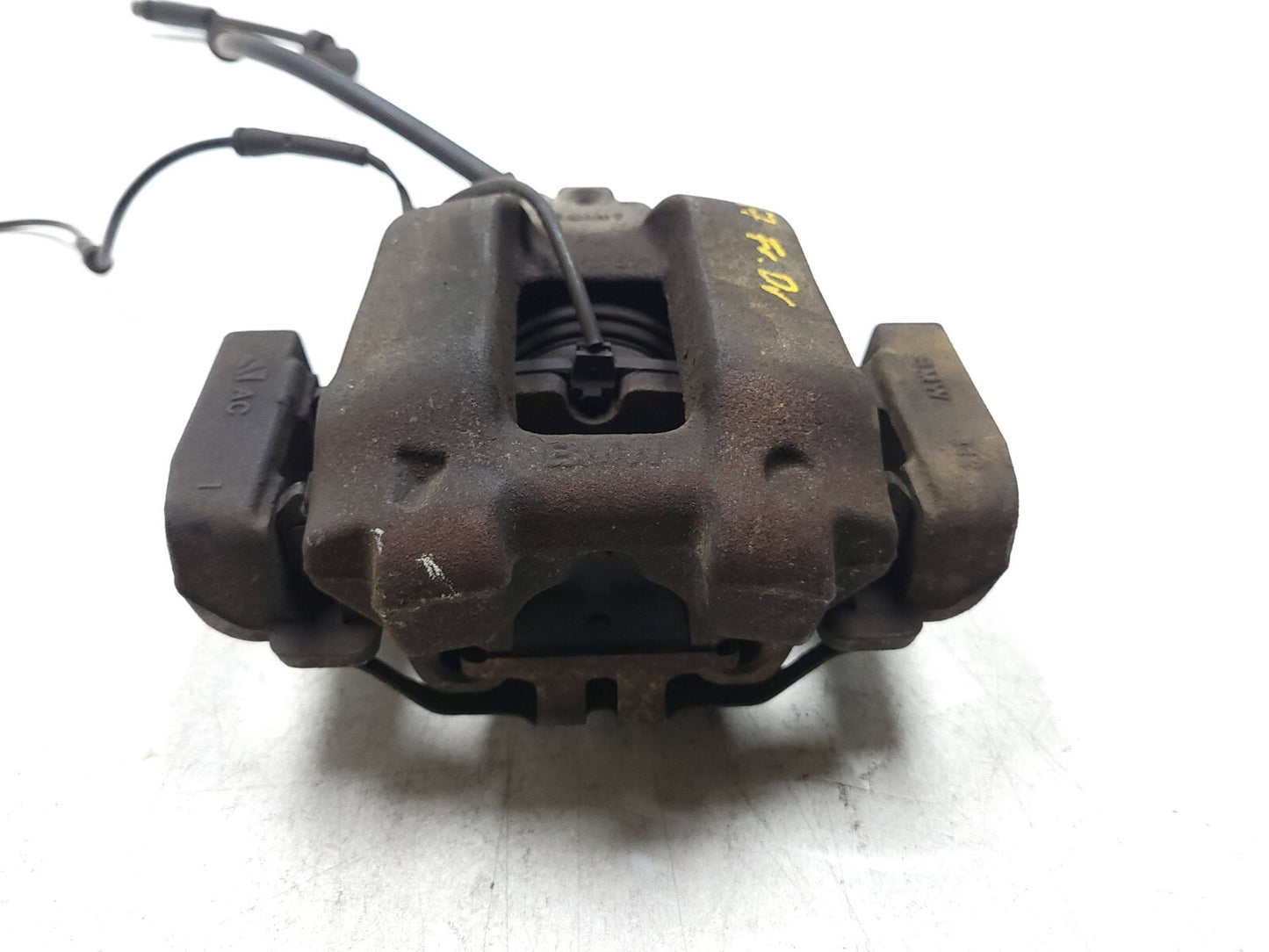 12-18 BMW 330xi F30 Front Brake Caliper Left Driver Side OEM ✅ 76k Miles