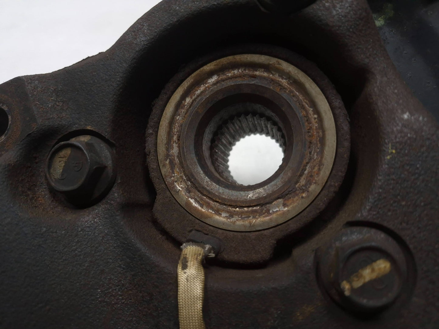 2007 Cadillac SRX Front Spindle Knuckle Wheel Hub Driver Side Left OEM