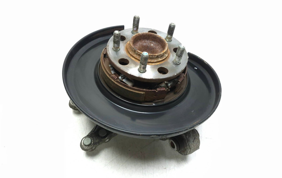 2015 Kia Optima Rear Spindle Knuckle W/hub Left Driver Side OEM