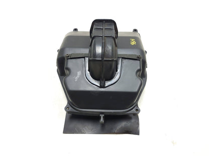 2002 Honda Magna Vf 750c Air Cleaner Box Assy & Air Cleaner  Base & Funnel OEM