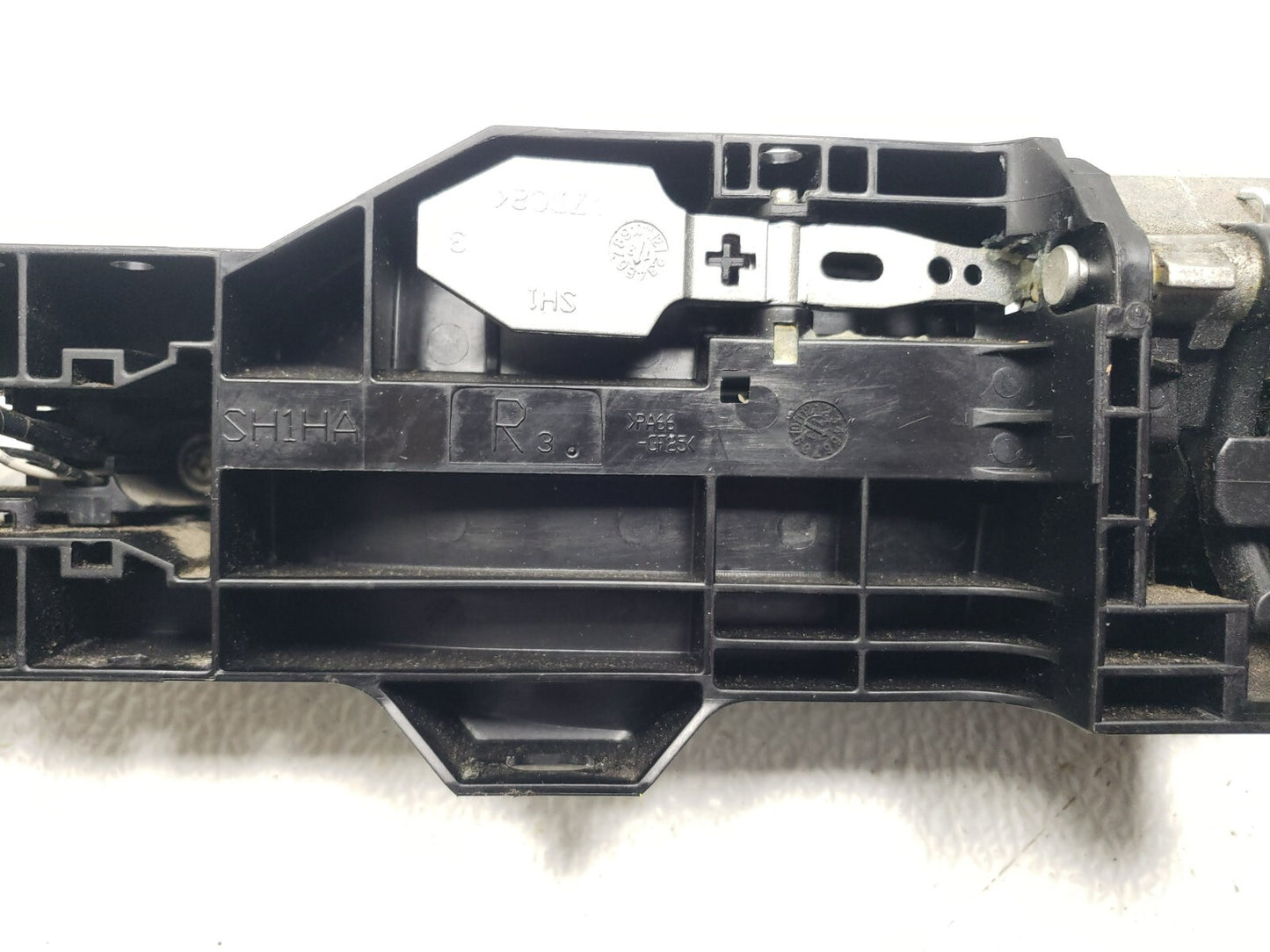 2013 Nissan Juke Front Passenger Exterior Door Handle OEM