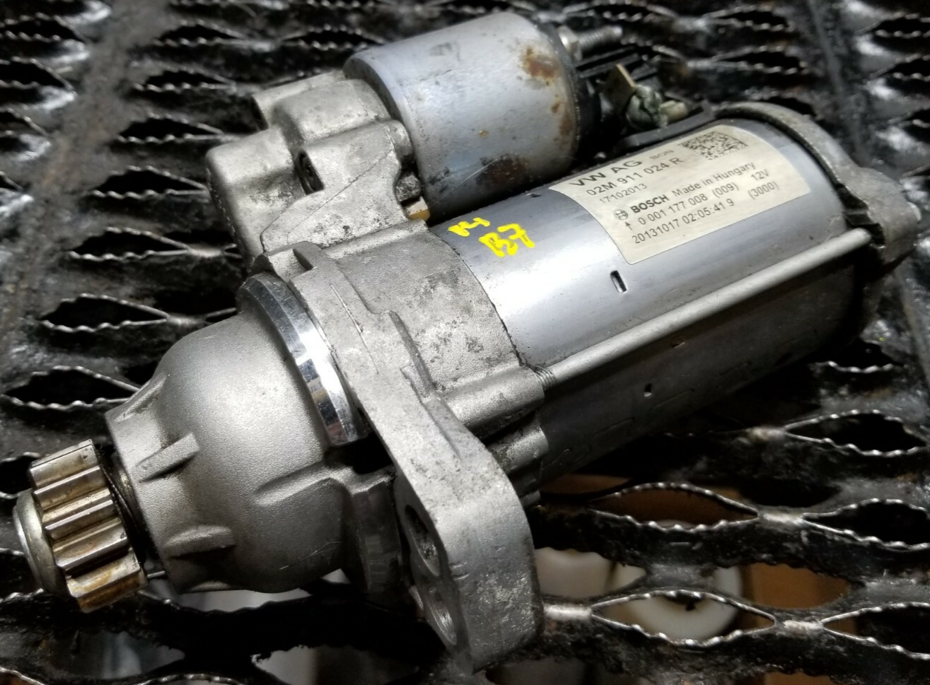 2014 Volkswagen Passat Starter Motor OEM