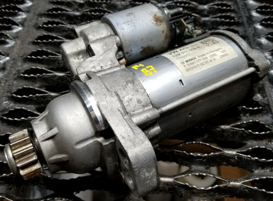 2014 Volkswagen Passat Starter Motor OEM