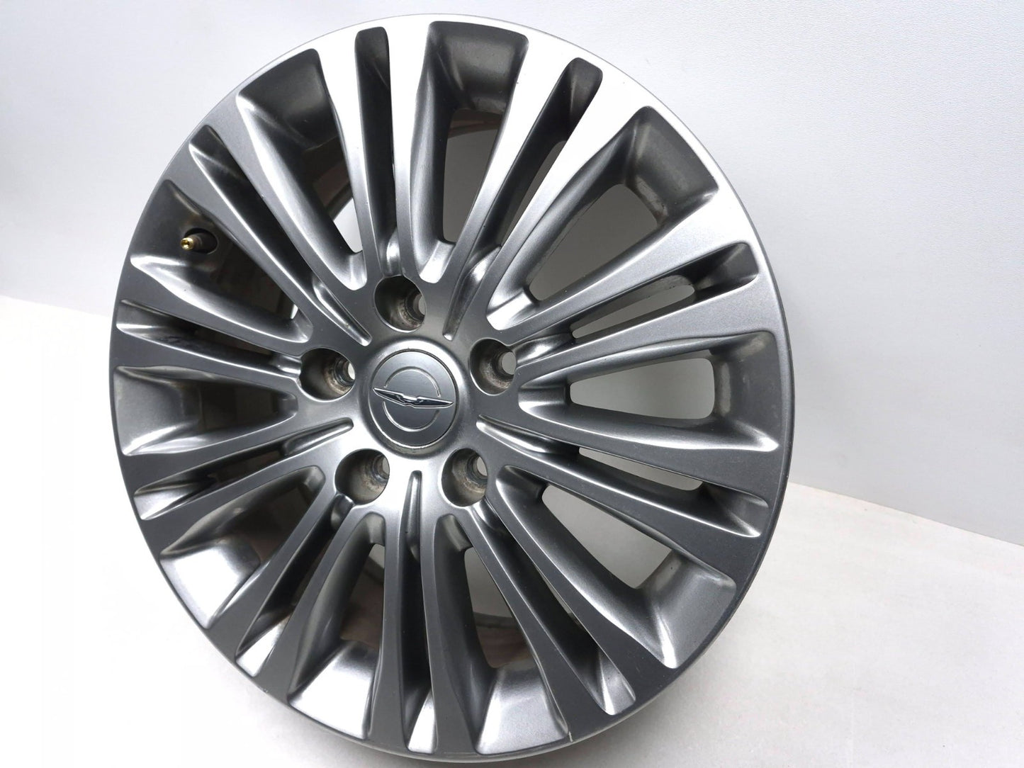 2015 Chrysler Town & Country Wheel Rim 17"x6.5 OEM