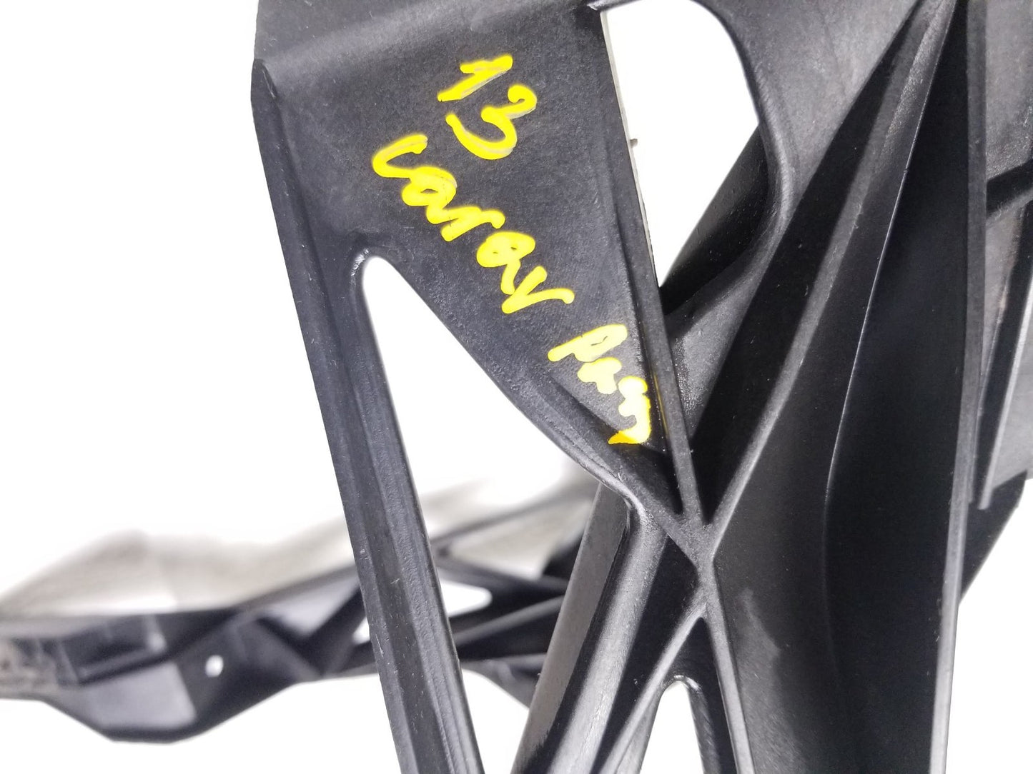 2011 - 2020 Dodge Grand Caravan Fender Support Bracket Left & Right OEM